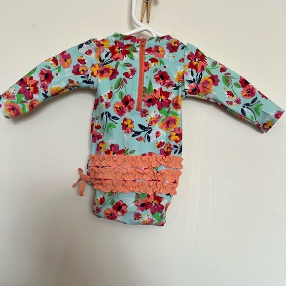 Ruffle Butts Rash Guard - Picture 3 of 3